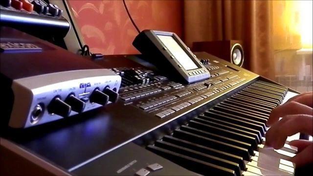 KORG Pa3X | Marcin Siegieńczuk - Martini z lodem смотреть онлайн