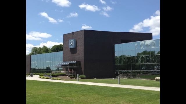 1987 Mercedes Benz 117 500 SEC смотреть онлайн