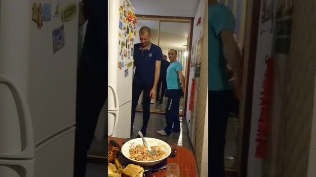 Прикол деревянная голова смотреть до конца!!!!!!!!!!! смотреть онлайн