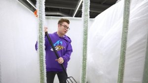 ПОБЕГ ИЗ 100 СЛОЕВ ПУЗЫРЧАТОЙ ПЛЕНКИ !