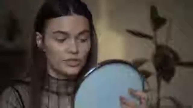 БЮДЖЕТНЫЙ МАКИЯЖ СИЯЮЩИЙ смотреть онлайн