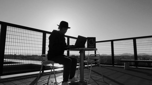 (4K) Mount Sarakura - TyBO @tybo_ambientsky (Tokyo Bedroom Orchestra/Hiro Nakamura) смотреть онлайн