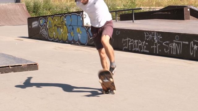 КАК СДЕЛАТЬ ТРЁХУ НА СКЕЙТБОРДЕ (360 Flip) #скейтбординг смотреть онлайн