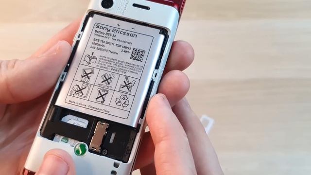 ПРИСЛАЛИ БРАКОВАННЫЙ SONY ERICSSON - СЛАЙДЕР 2008 ГОДА смотреть онлайн