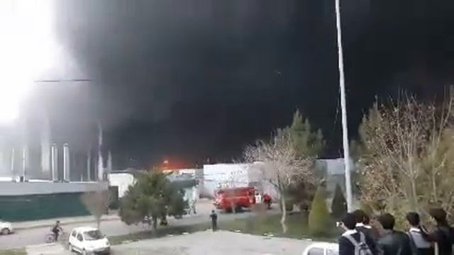 В Центре исламской цивилизации произошел крупный пожар смотреть онлайн