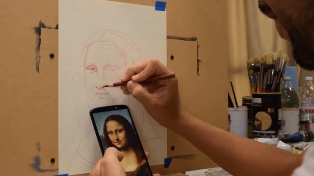 Tracing a Drawing With the Help of Your Phone смотреть онлайн