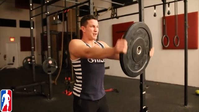 Скот Херман - Как проработать плечи одним махом смотреть онлайн