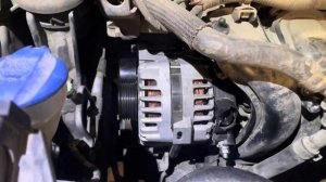 Очередное ТО. Пробег 262500 км. Kia Sportage. ДВС G4NA. Меняем масло и генератор.