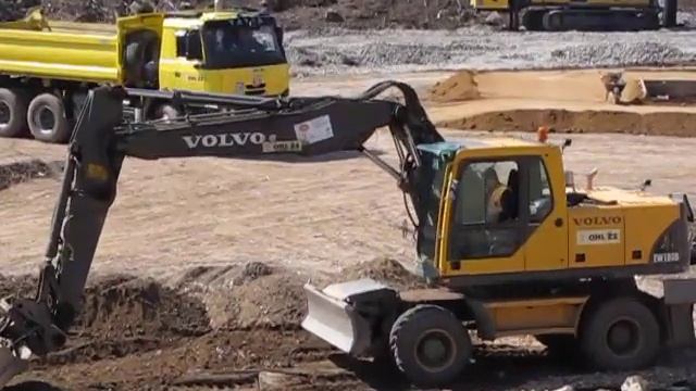 Volvo EW180B смотреть онлайн