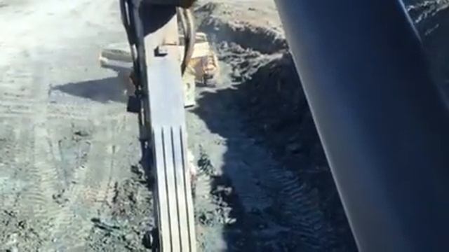 Volvo ec380 e смотреть онлайн