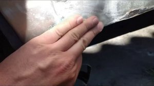 Быстрый способ заделать дыру в пороге автомобиля.
