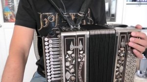 ГОЛУБОЙ ВАГОН || Разбор на гармони от Павла Уханова