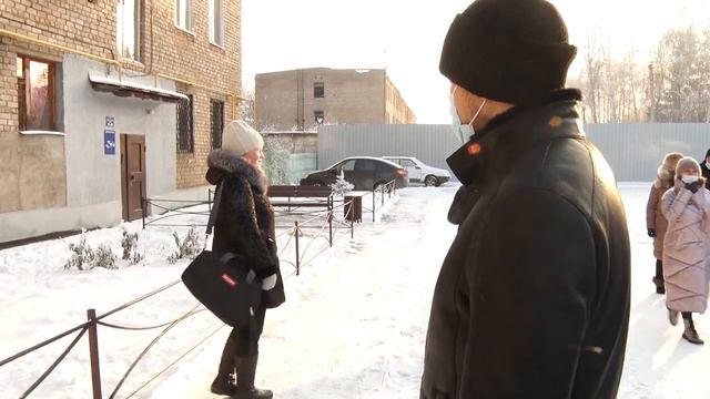 Башкирский дворик: 30 лет Победы, 21 съезд КПСС смотреть онлайн