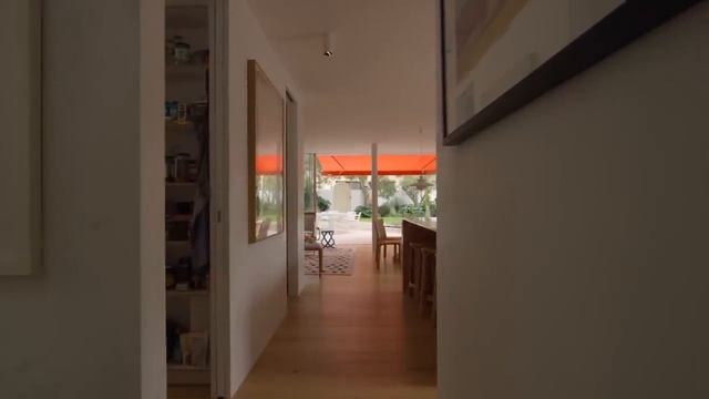 An Architect's Own Home Designed for Himself & His Two Sons (House Tour) смотреть онлайн