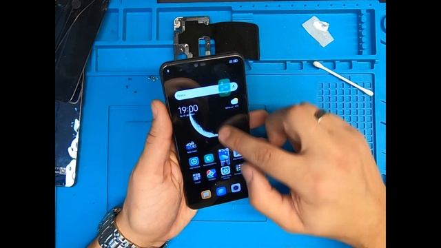 Xiaomi Mi8 Lite Замена дисплейного модуля и задней крышки // Сервисный центр X-RepaiR сяоми смотреть онлайн