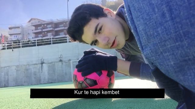 1 V 1 CHALLENGE!!!(im the best goalkeeper on youtube) смотреть онлайн