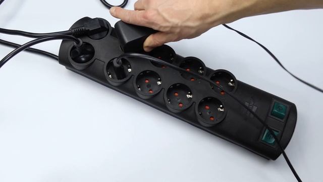 Brennenstuhl Power Strip Primera Line Cable Clip - 10 Outlet EU Plug Sockets 3500W - 3100-2 DE 3516 смотреть онлайн