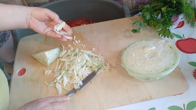 САЛАТ ИЗ КАПУСТЫ НА ЗИМУ/ ЛЕГКО И ВКУСНО/ БЫСТРО! смотреть онлайн