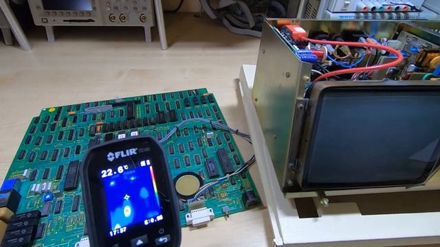 Electronics repair with a Thermal Camera смотреть онлайн
