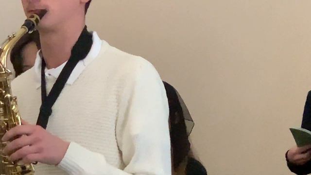 "Хвала Тебе, наш Господь!" - Церковна пісня. САКСОФОН. смотреть онлайн