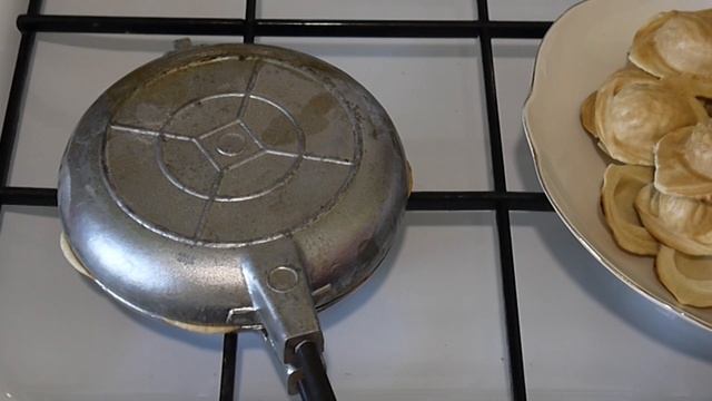 Орешки в Форме для Выпечки на Газу/ Самый Лучший Рецепт смотреть онлайн