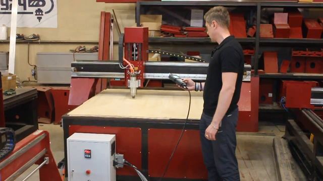 Чпу фрезерный станок 1550х1550 мм для квадратного листа фанеры смотреть онлайн