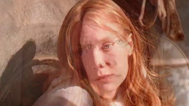 If I Can Just Get Through The Night - Sissy Spacek смотреть онлайн