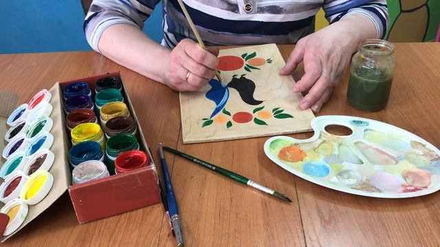 Мастер класс по Городецкой росписи «Сказочные птицы» смотреть онлайн