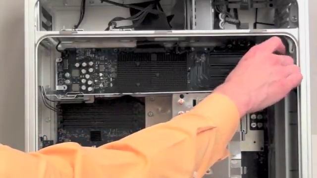 Power Mac G5 Repair - Airport Card Removal смотреть онлайн