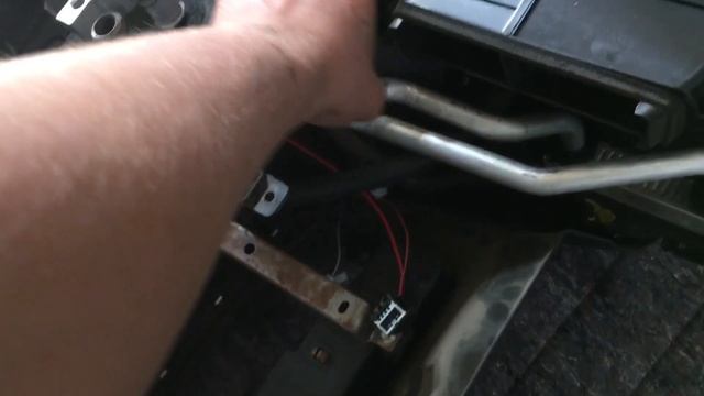 инструкция по замене радиатора отопителя (печки) салона УАЗ патриот пикап смотреть онлайн