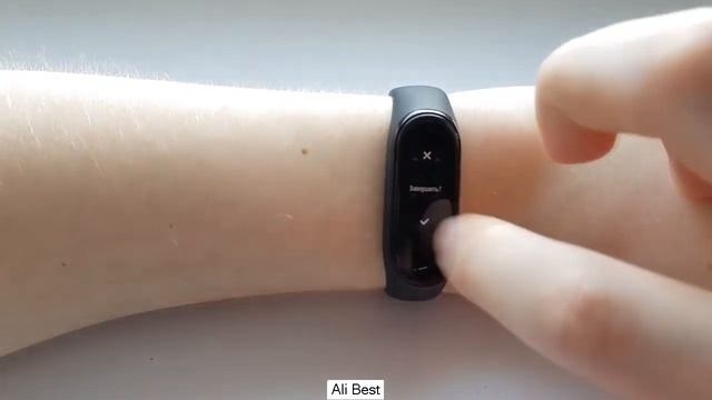 Обзор смарт-часов Xiaomi Mi Band 4 смотреть онлайн