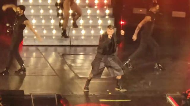 Ricky Martin - Opening - Livin' La Vida Loca - San Jose, California - SAP Center