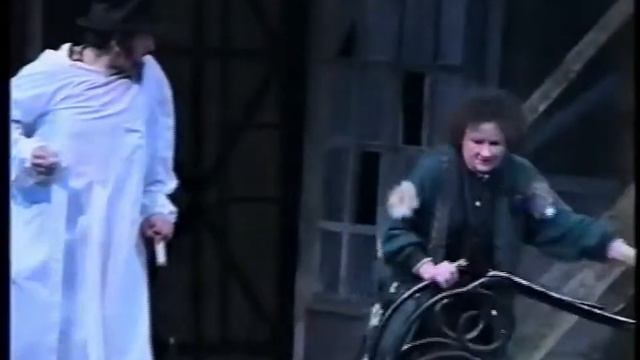 Валерий Малюшин. Отрывок из спектакля 