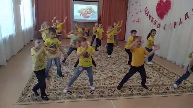 танец игра ,, Двигайся-замри,, смотреть онлайн