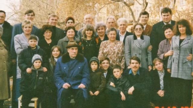 Слайд-шоу на 80-летний юбилей маме и бабушке от Ирины! смотреть онлайн