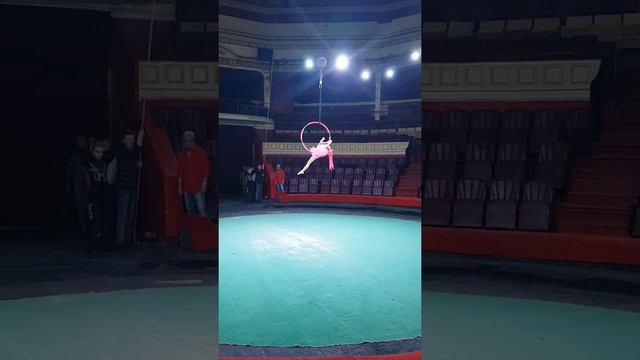 Фестиваль циркового искусства Звездные Дети 2018 - Перепадя Полина соло на кольце Барби смотреть онлайн