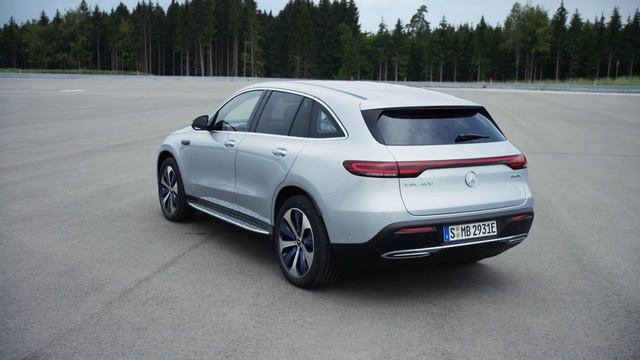 ✅ 2019 NEW Mercedes-Benz EQC 400 4MATIC (INTERIOR + DESIGN) смотреть онлайн