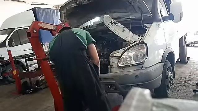 Пацанская сборка мотора газ 3302,часть 3 установка мотора смотреть онлайн