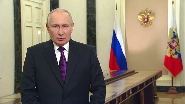 Владимир Путин поздравил всех учителей, наставников, педагогов с Днём учителя! смотреть онлайн