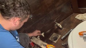 Замена крана стояка без отключения воды