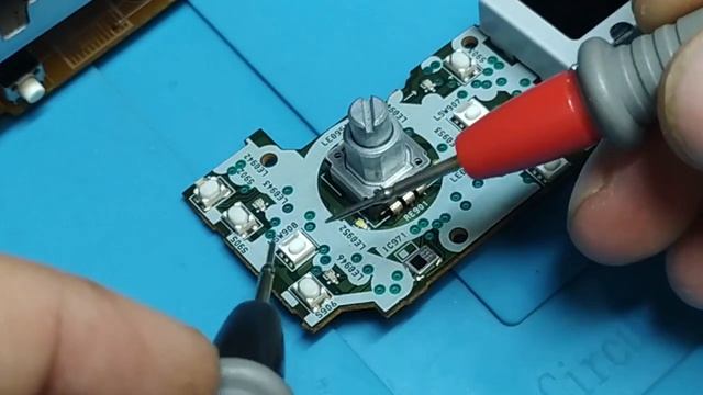 SONY MEX-BT3600U не работают кнопки. Причина проста