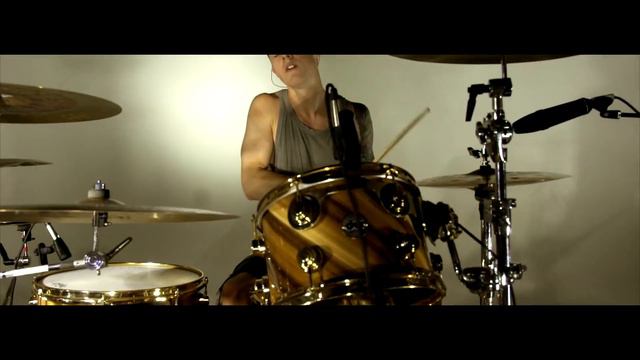 Luke Holland - I See Stars - White Lies Playthrough смотреть онлайн
