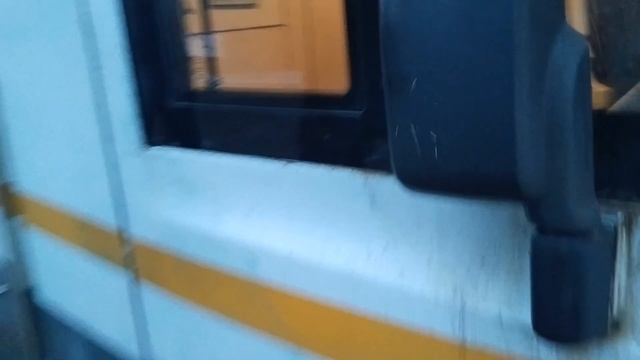 ЭП2Д номер:0015 на станции: Балабаново. 1путь 2платформа из Москвы. снято: 01.02.23. в 18:13 на ViV смотреть онлайн