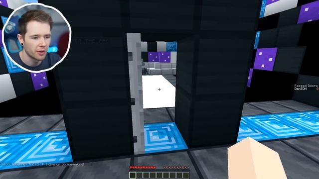 The UNFAIR Minecraft Door.. смотреть онлайн