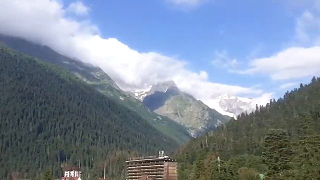 утренний Домбай смотреть онлайн