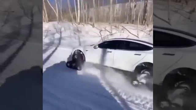 Покатушки на гусеницах смотреть онлайн