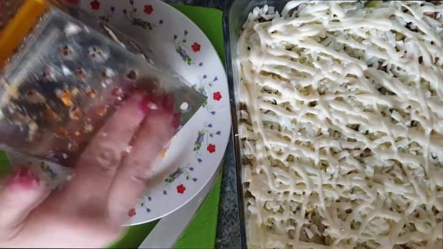 Салат со шпротами-Готовить еду быстро и вкусно смотреть онлайн