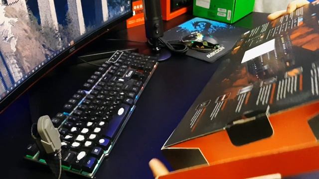 ?RAZER Seiren X? ? ?bloody B820R? смотреть онлайн