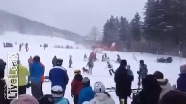 На вертолёте с горы смотреть онлайн