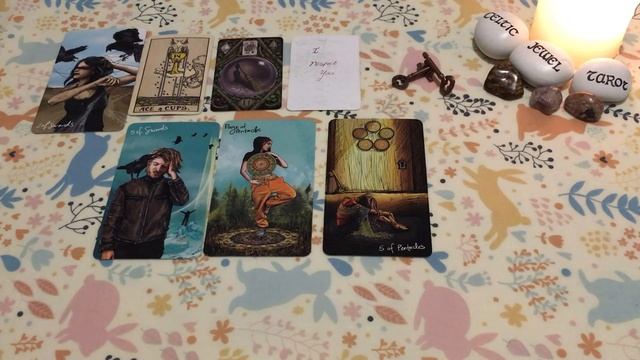 ✏️ Pick-A-Pile Number Twelve TWO KEYS ENTWINED “Locked out…” Oracle & Tarot Card Reading (timeless) смотреть онлайн
